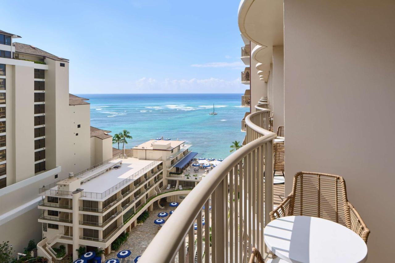 Review of Outrigger Reef Waikiki Beach